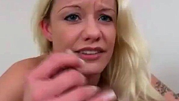Порно Хаб: толстушку ебут группой