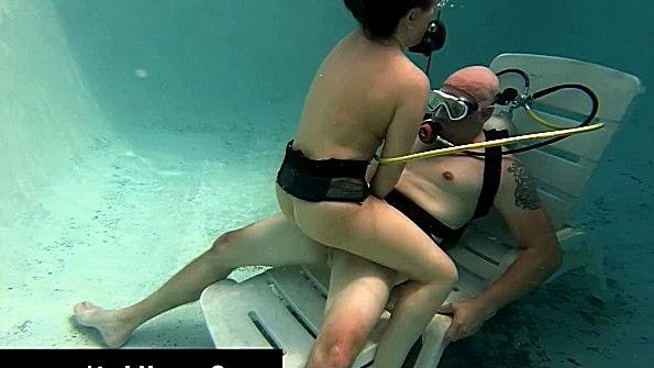 Порно Хаб: негры ебут в рот смотреть