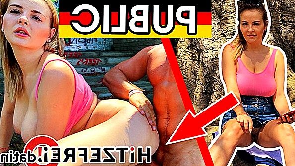 Порно: молодой парень делает чертовски хорошо