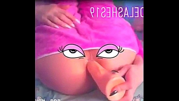 Порно Хаб: ебет дочку в пизду