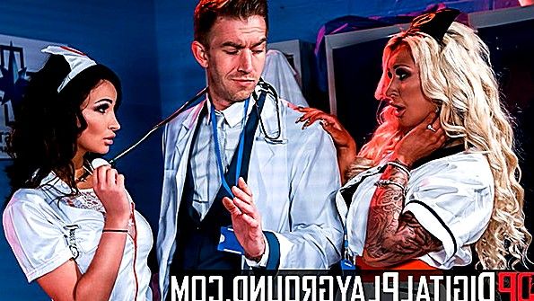 Порно: минет с большими сиськами